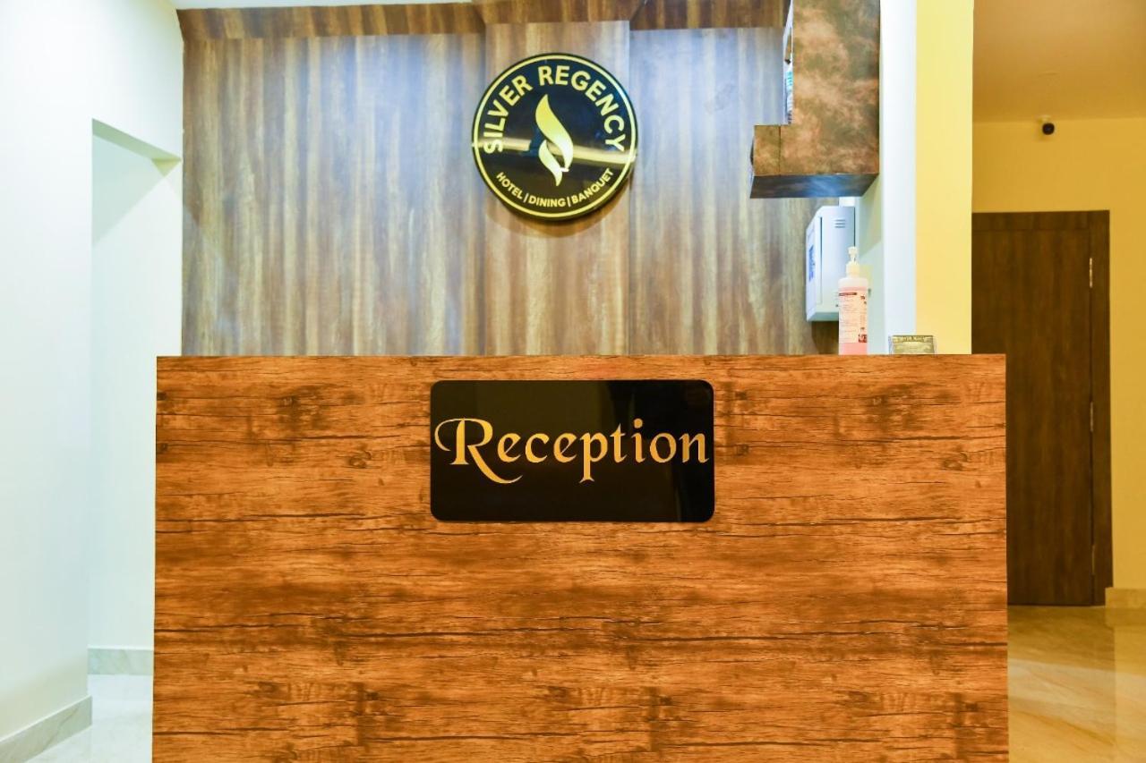 Silver Regency Guwahati Eksteriør billede